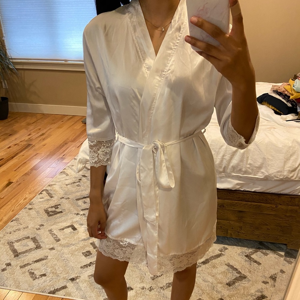 White bridal robe
